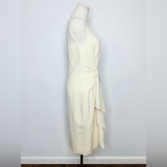 CH CAROLINA HERRERA
Bateau Neckline Knee-Length Dress - Picture 12 of 16